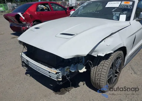 2020 Ford Mustang Ecoboost Premium из США, поврежденный, VIN 1FATP8UH7L5118647